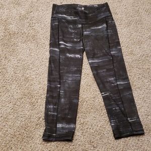 Old navy Women's leggins size M